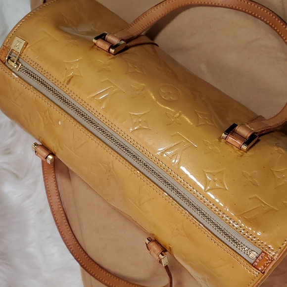 Authentic Louis Vuitton Papillon Vernis - Picture 16 of 16